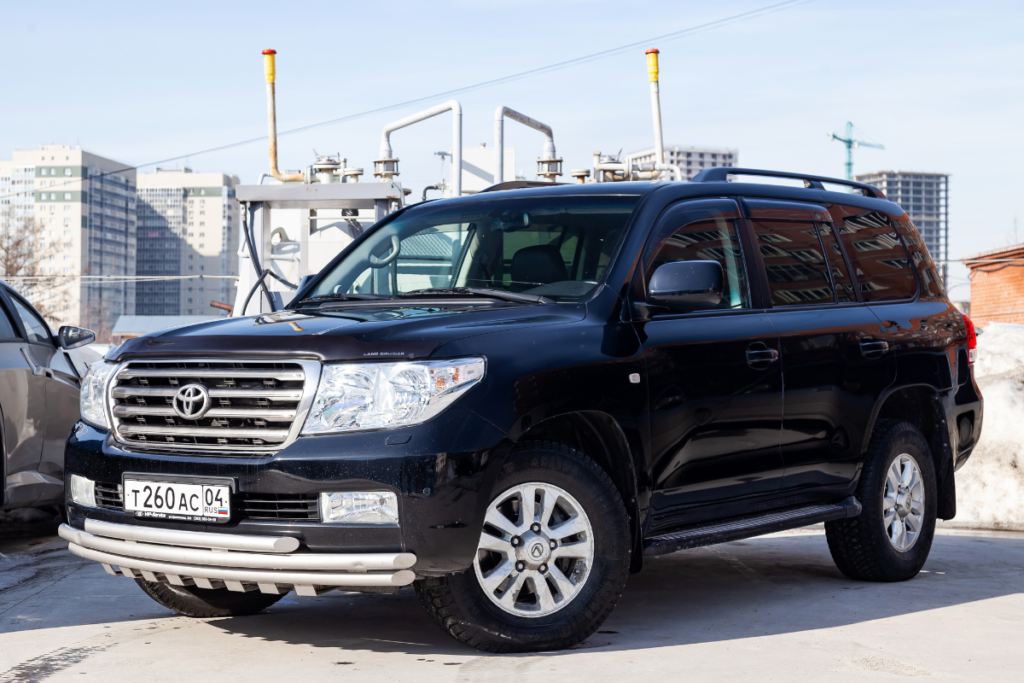 Land Cruiser Repair Service in Dubai