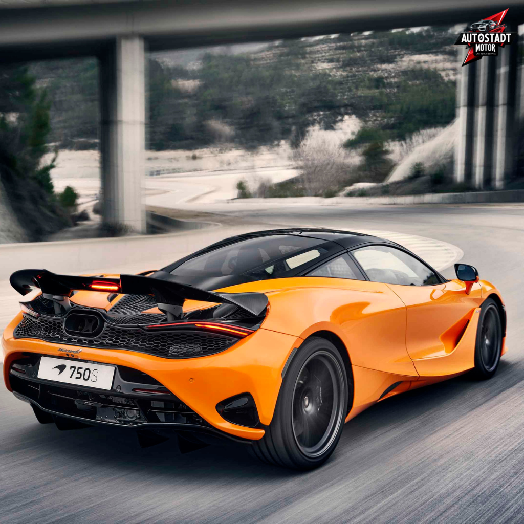 McLaren 750S Repair