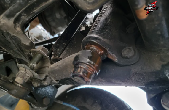 Suzuki Steering Oil Leak Repair