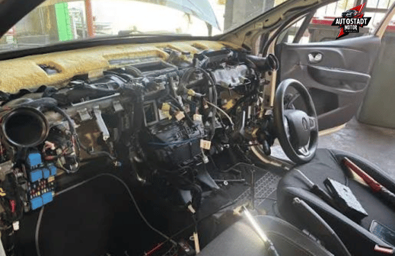 Renault Evaporator Change