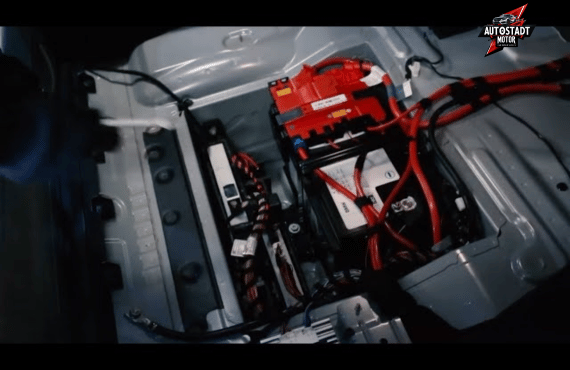 Rolls Royce Battery Change