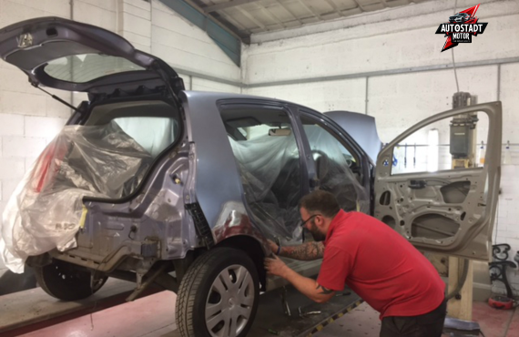 Nissan body repair near me