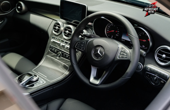 Mercedes steering repair